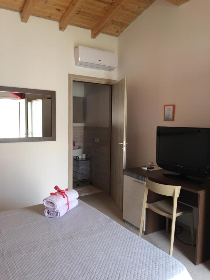 Bed & Breakfast Sole E Sale 2 San Teodoro (Sardinia)